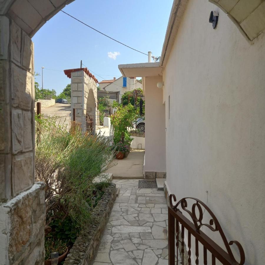 Kuca Za Odmor Skalina - Sea View Villa Splitska Exterior photo